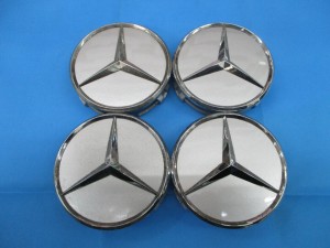 ベンツ純正　センターキャップ　4枚