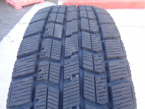 グッドイヤー アイスナビ7