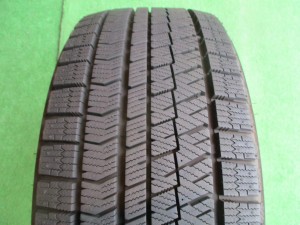 ブリヂストン　ブリザック　VRX2