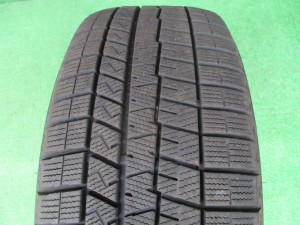 ダンロップ　ウィンターマックスWM03