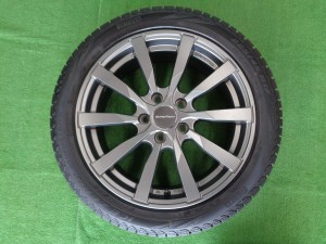 ピレリ　アイスゼロアシンメトリコ