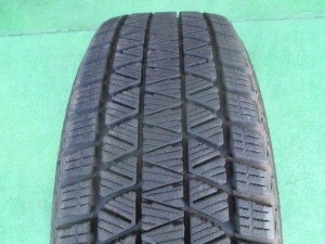 ブリヂストン　ブリザック　DM-V3