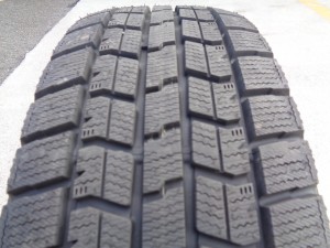 グッドイヤー アイスナビ7