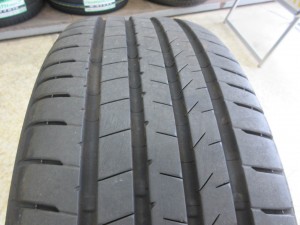 ブリヂストン　アレンザ001