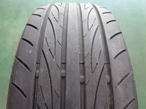 ヨコハマ　アドバンフレバV701