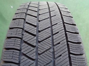 ブリヂストン　ブリザックVRX3