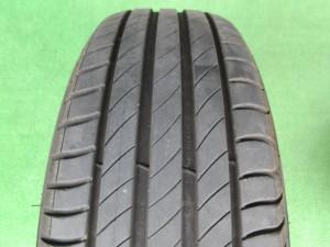 ミシュラン　プラマシー４+