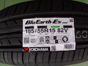 ヨコハマ　ブルアースES32