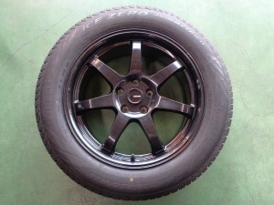 ピレリ　アイスゼロアシンメトリコ