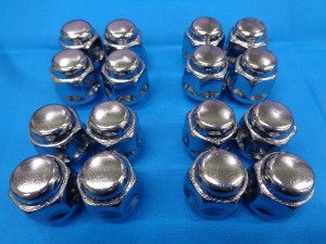 新品ショートメッキナット16個セット