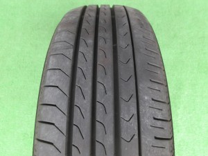 ヨコハマ　ブルーアースRV03