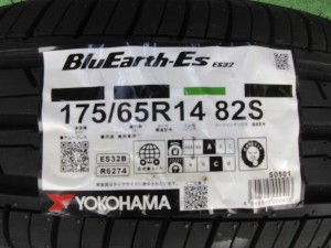 ヨコハマ　ブルーアースＥＳ３２