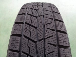 ヨコハマ　アイスガードIG70