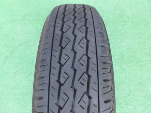 ブリヂストン　Ｋ３７０