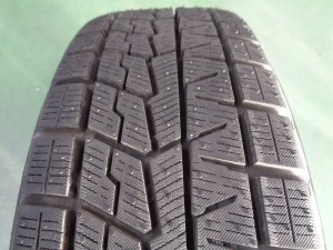 ヨコハマ　アイスガードIG70