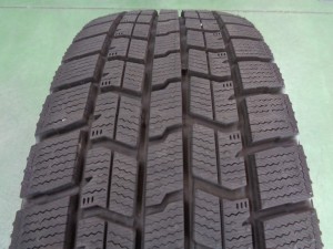 グッドイヤー　アイスナビ7