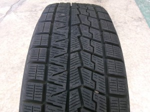 ヨコハマ　アイスガードIG70　