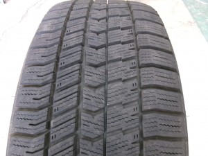 グッドイヤー　ナビ8