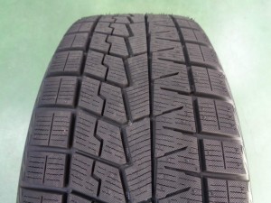 ヨコハマ　アイスガードIG70