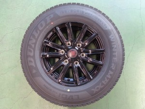 ダンロップ　ウィンターマックスLV01