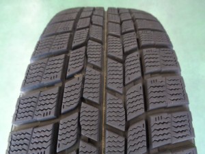 グッドイヤー　アイスナビ6