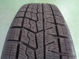 ヨコハマ　アイスガードIG70