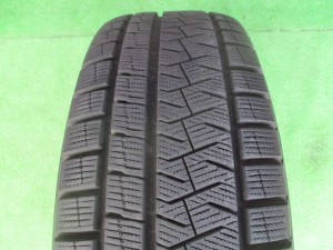 ピレリ　アイスアシンメトリコプラス　ランフラット