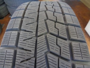 ヨコハマ アイスガードiG70