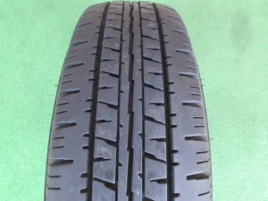 ダンロップ　ＶＡＮ０１