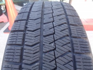 ブリヂストン ブリザック VRX2