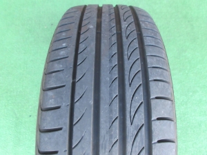 ピレリ　パワジー