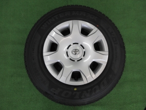 ダンロップ　ウインターマックスLV01