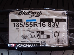 ヨコハマ　ブルーアース　AE-01F