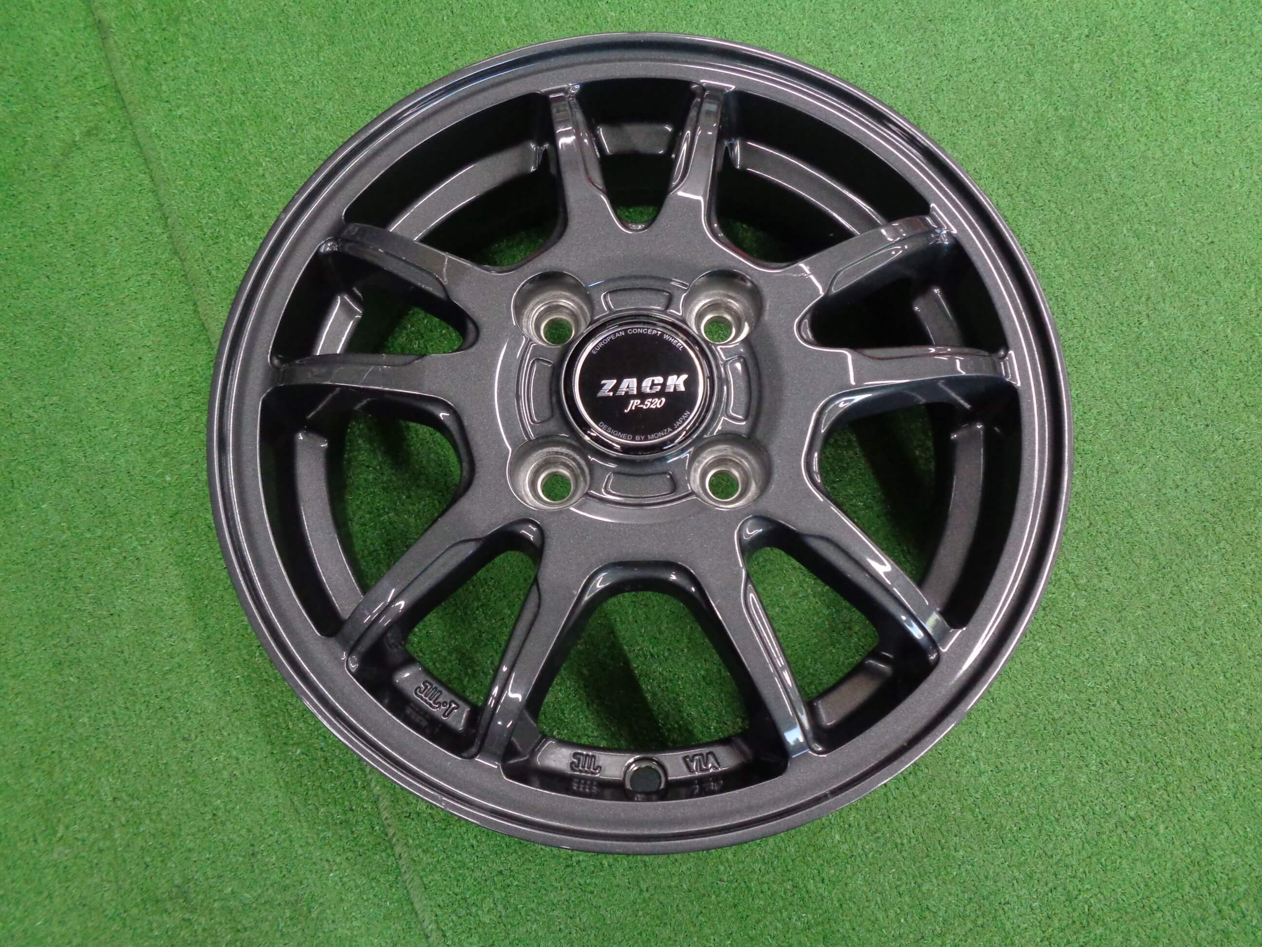 zackホイール JP-520
