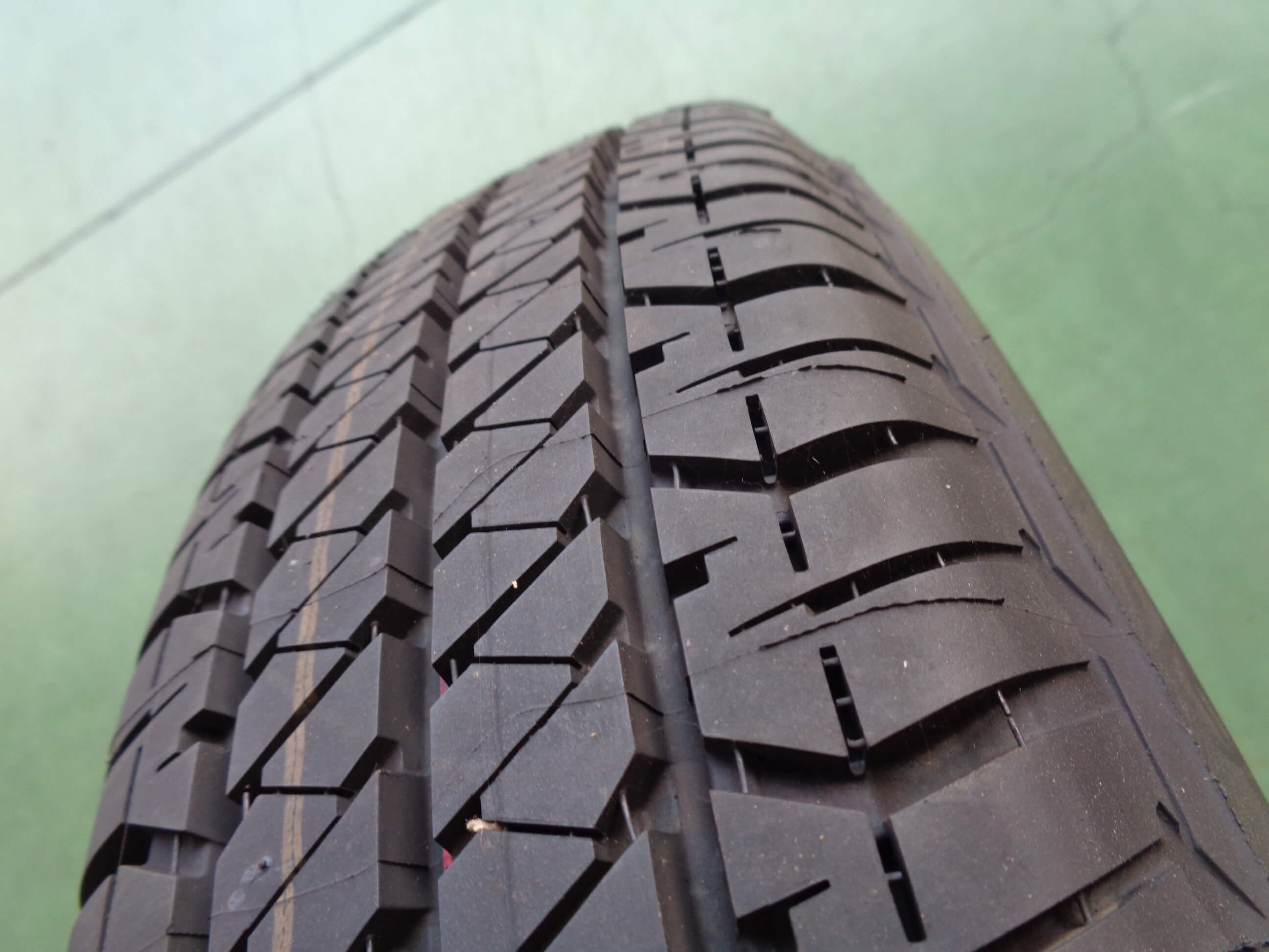 新車外し】JB64W Dueler 175/80R16 タイヤ 4本セット ジムニー新車外し