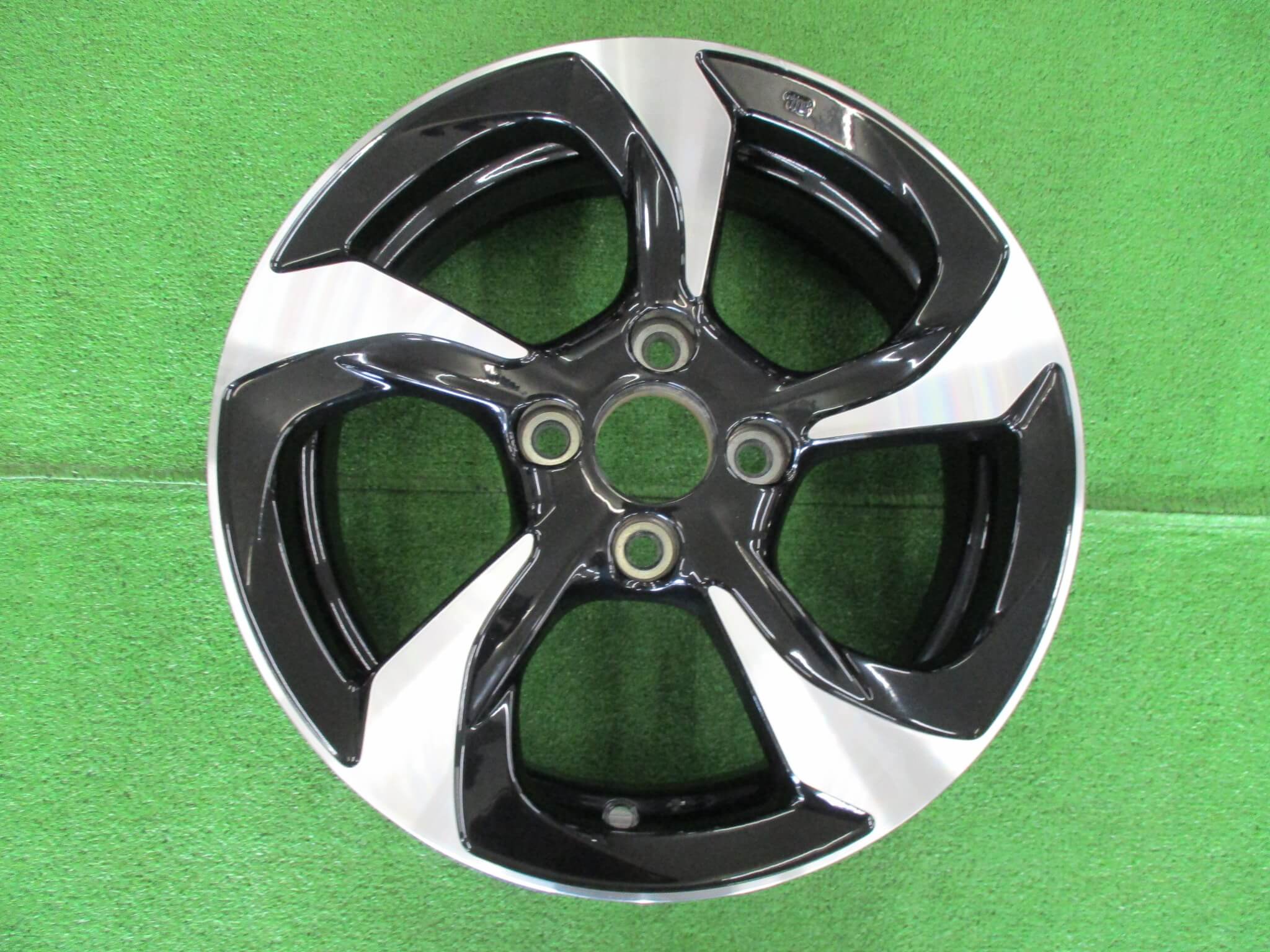 s660 純正ホイール スタッドレスタイヤ HONDA s660 純正 フロント