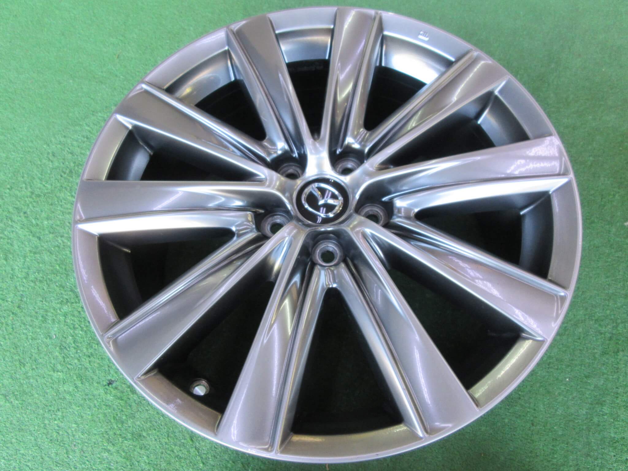 19インチ タイヤ・ホイールセット ブリヂストン マツダ6純正 美品バリ溝】マツダ6 MAZDA6 Lパッケージ 純正 19in 7.5J+45