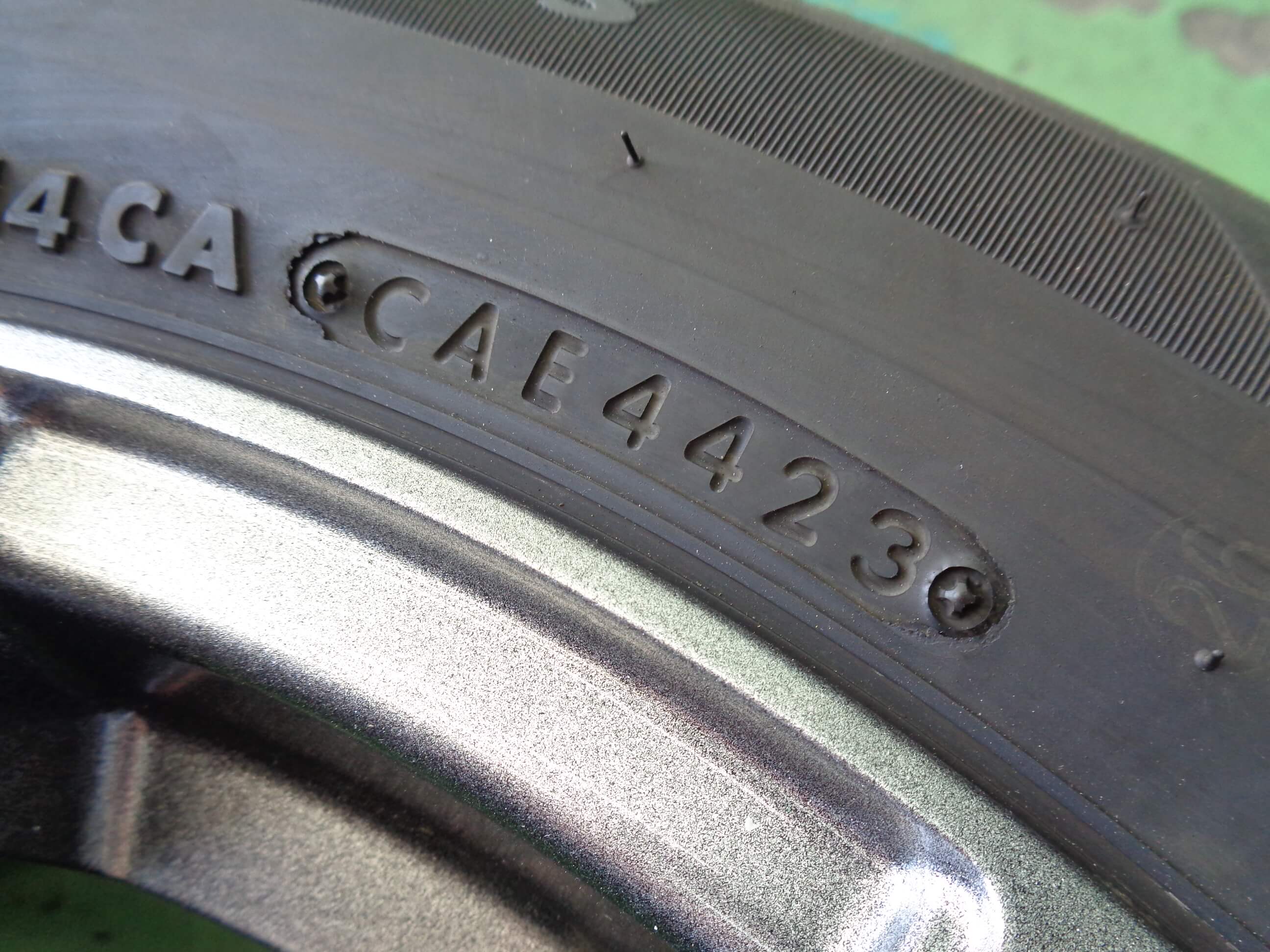 ブリヂストン ブリザック VRX2