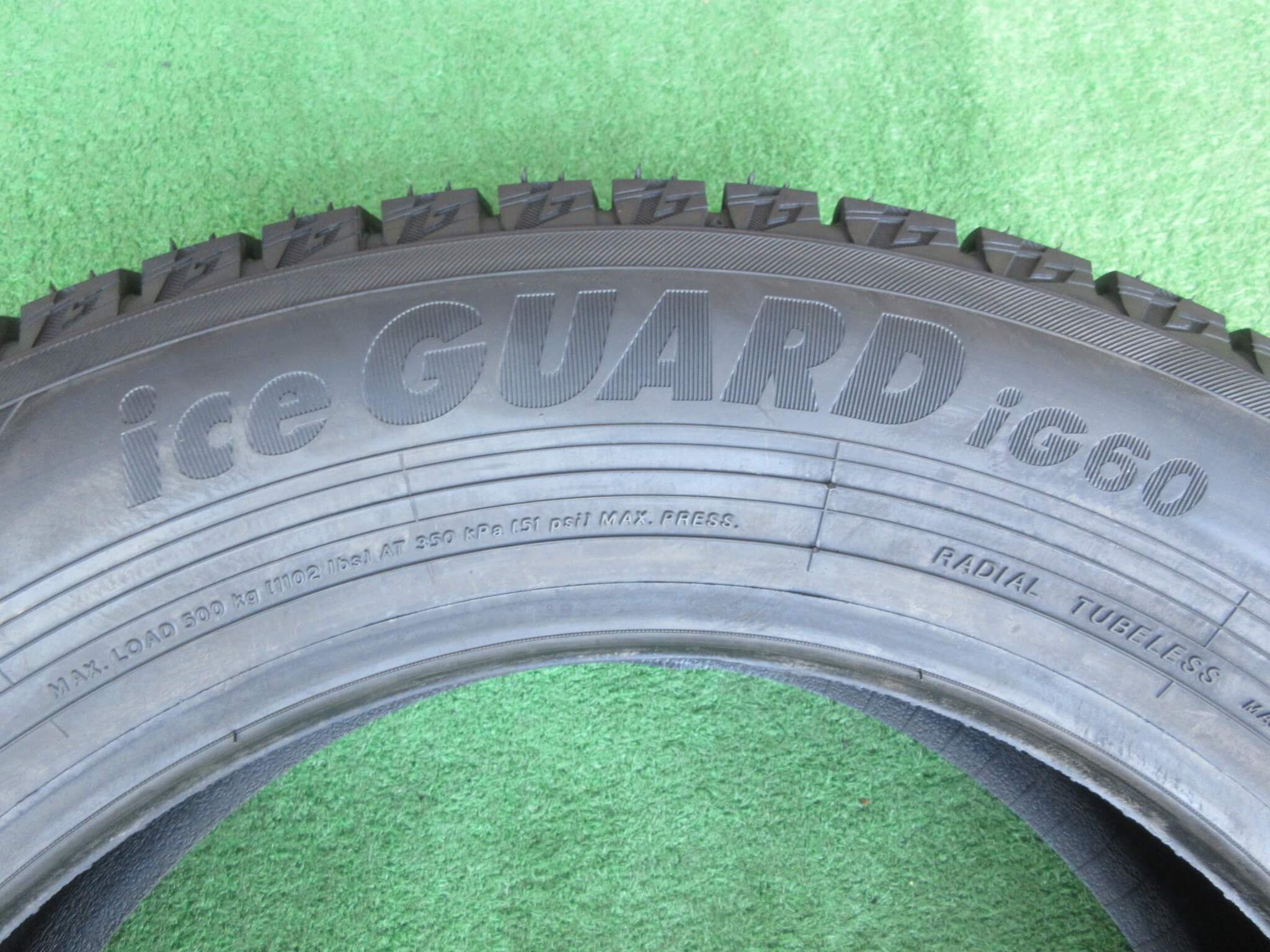 イボ付きヨコハマ アイスガード ig60．195/80R15.15年製．4本 Amazon | ヨコハマ(YOKOHAMA) 【4本セット】 15インチ (ヨコハマ