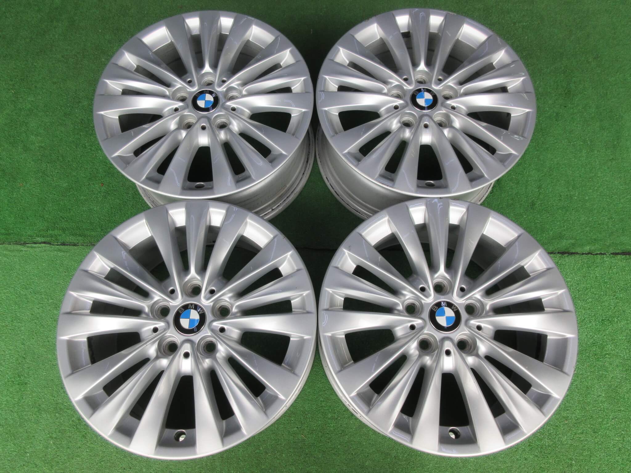 YOKOHAMA タイヤ2024年製 BMW純正ホイール YOKOHAMA タイヤ2024年製 BMW純正ホイール YOKOHAMA タイヤ2024