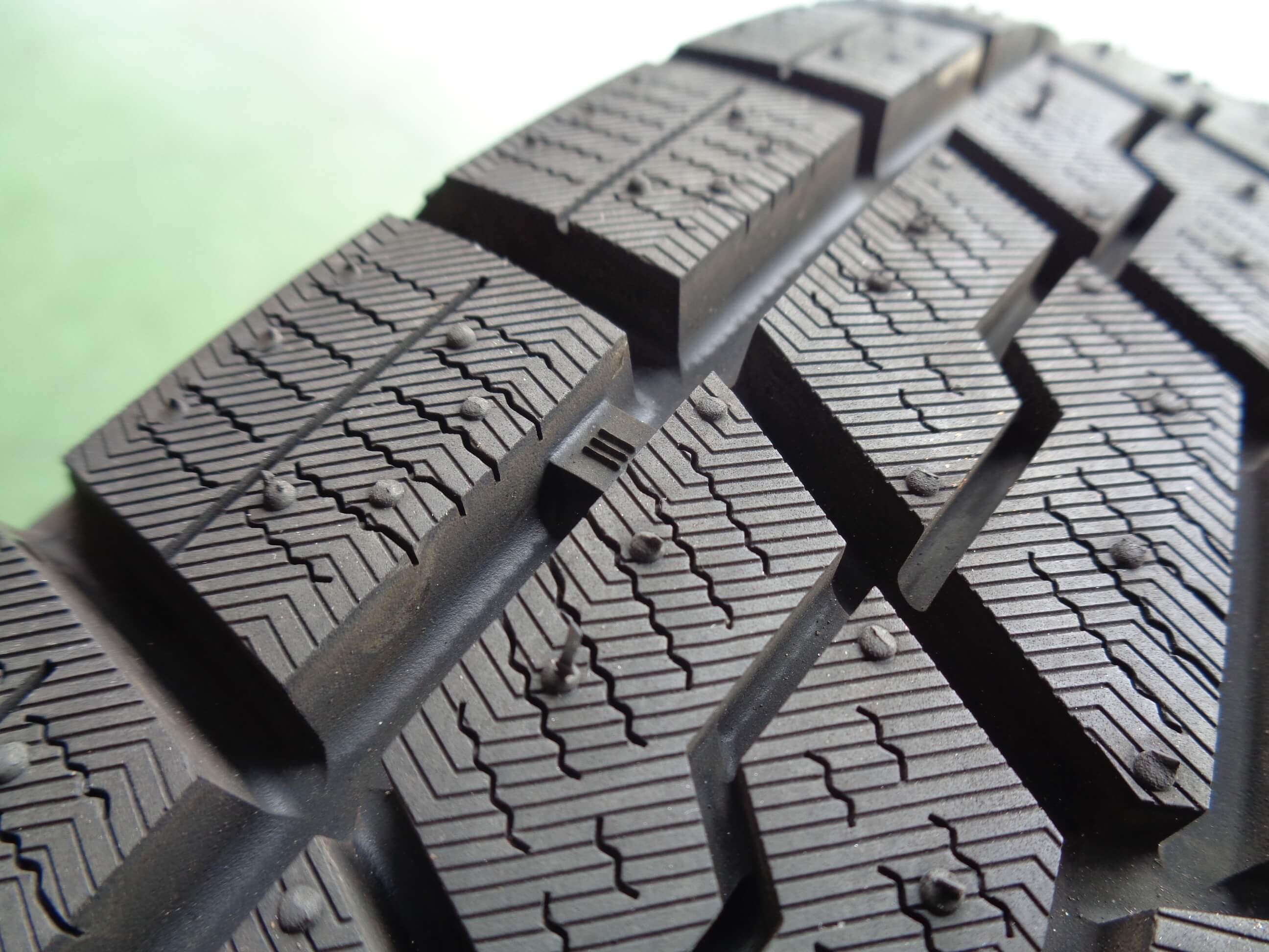 ヨコハマ アイスガードIG70