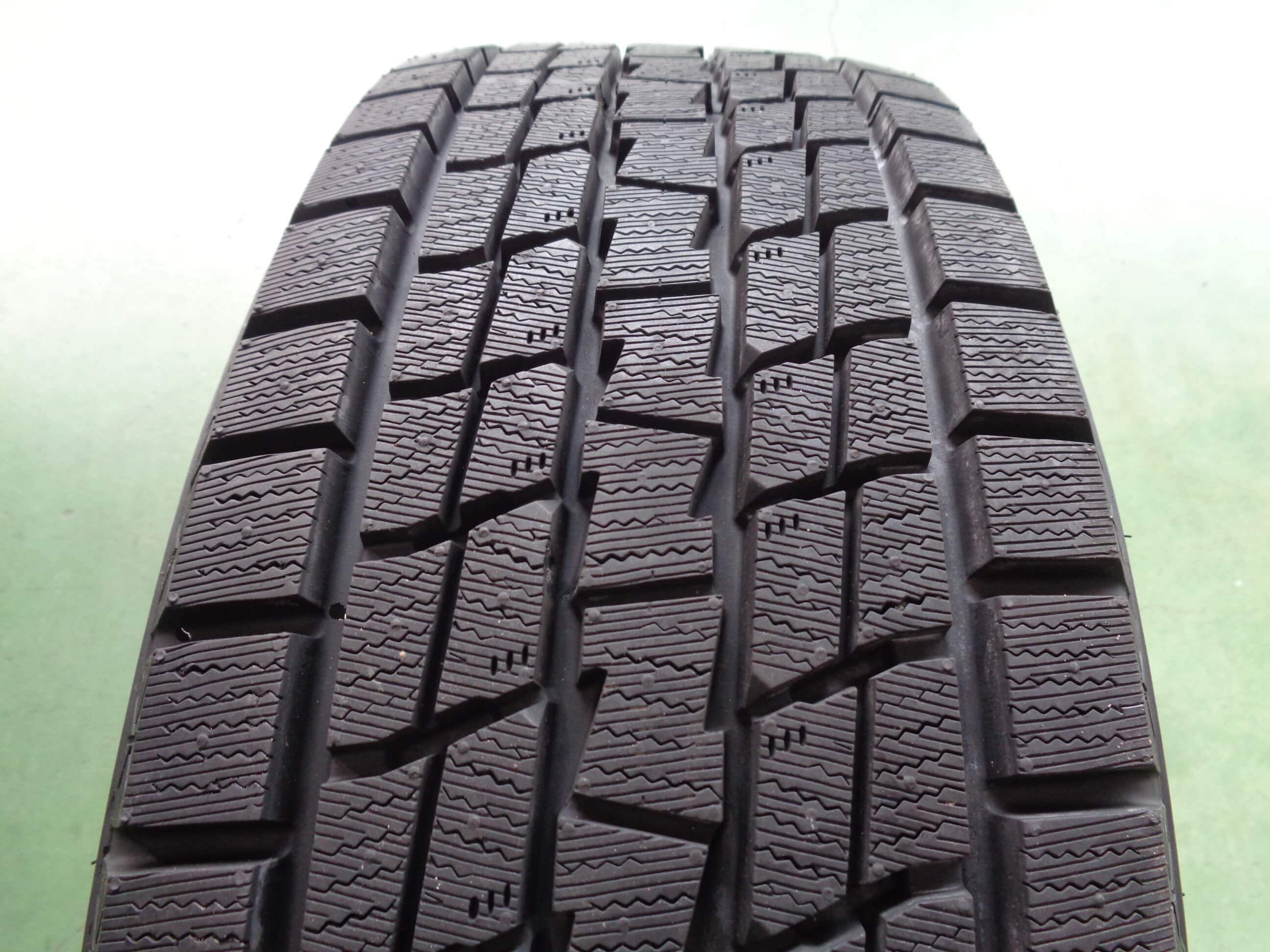 グッドイヤー アイスナビ suv 235 55 R19 ４本 グッドイヤー アイスナビ suv 235 55 R19 4本 アイスナビ