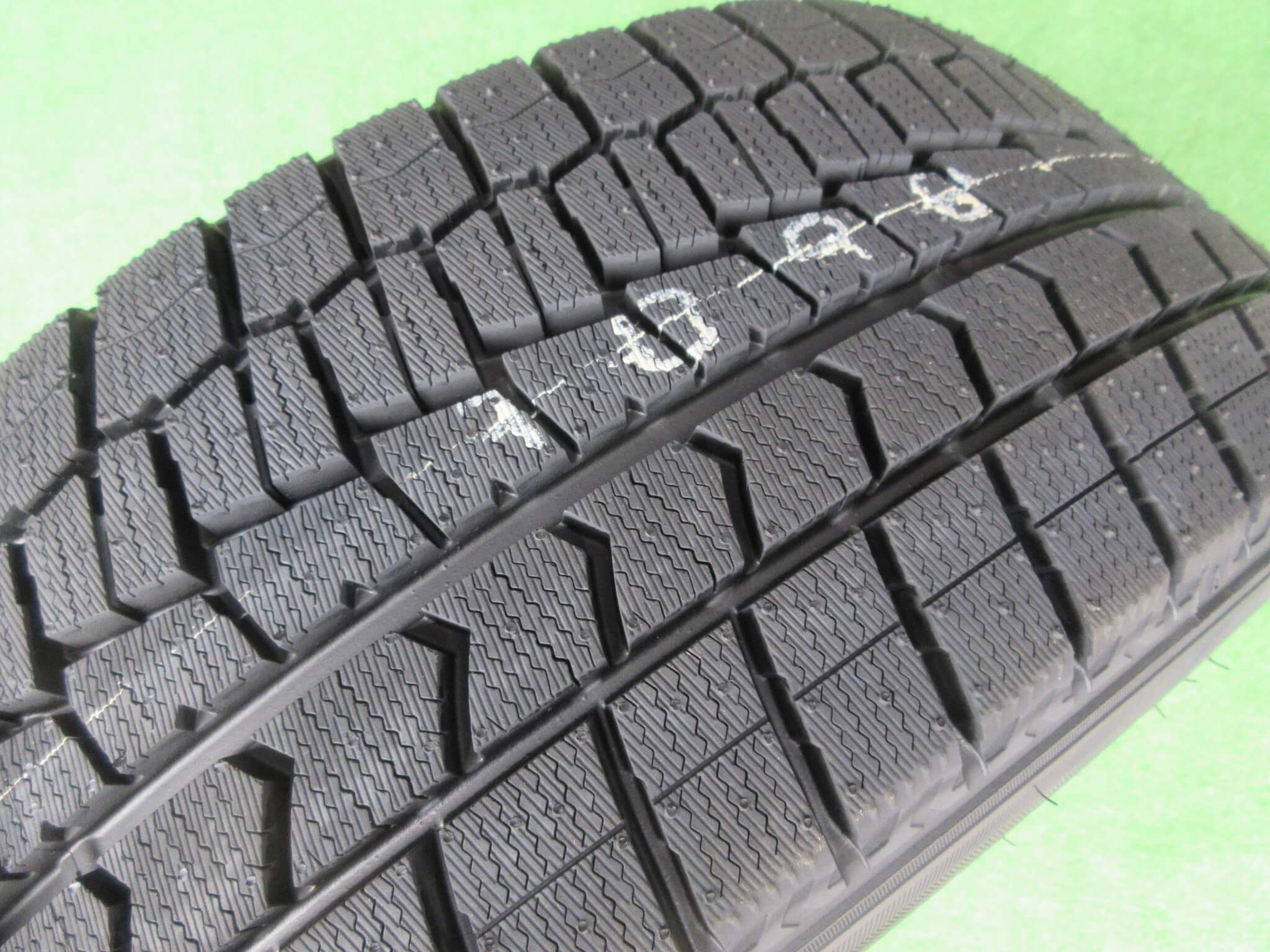 ダンロップ ウィンターマックスWM02