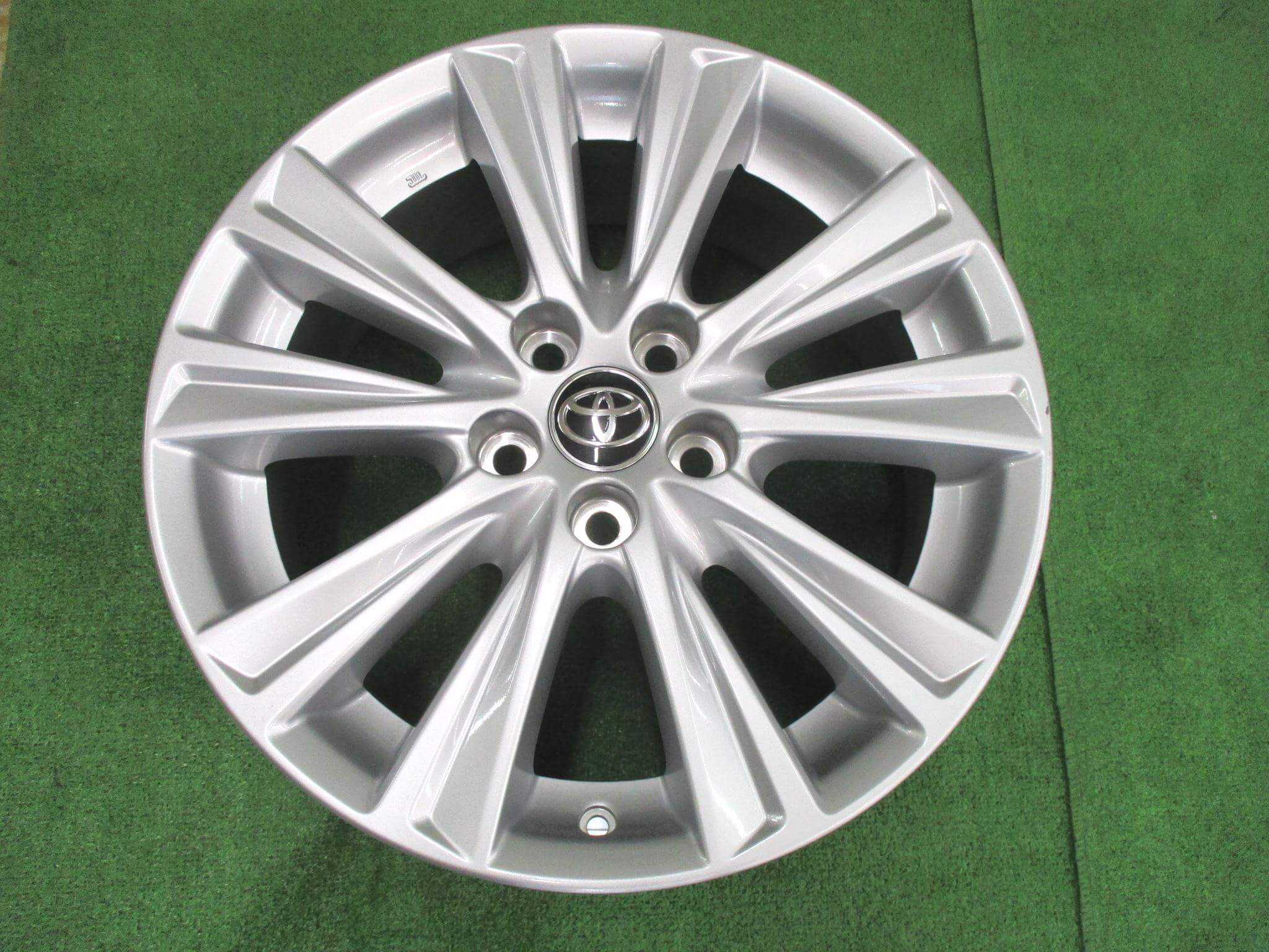 アルファード30系 純正ホイール　売り切り TOYOTA アルファード・ヴェルファイア/30系 純正ホイール | 中古
