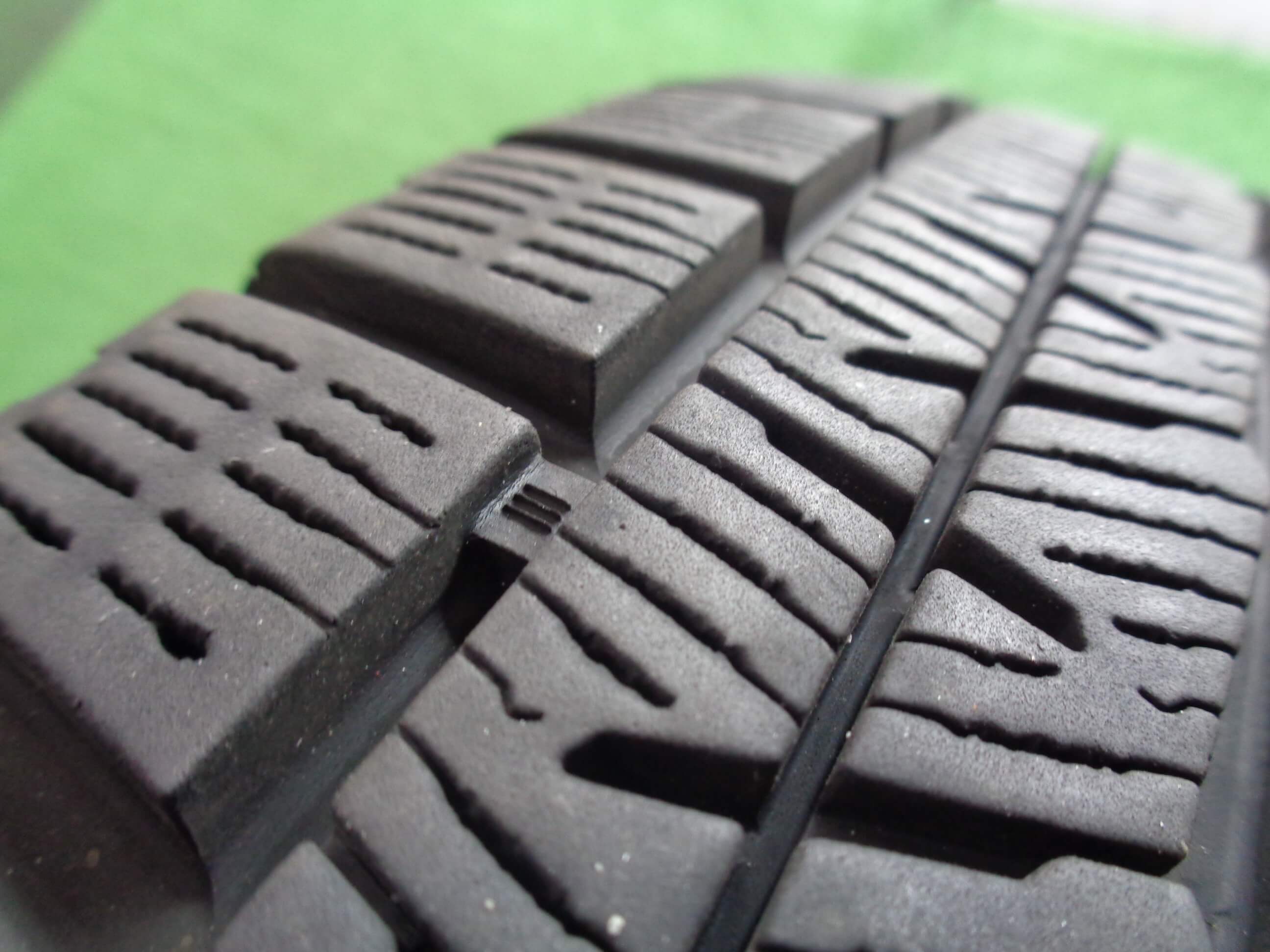 ヨコハマ　アイスガード ig60 155/65r13 なっつん YOKOHAMA iceGUARD 6 iG60 155/65R13 73Q 価格比較 - 価格.com