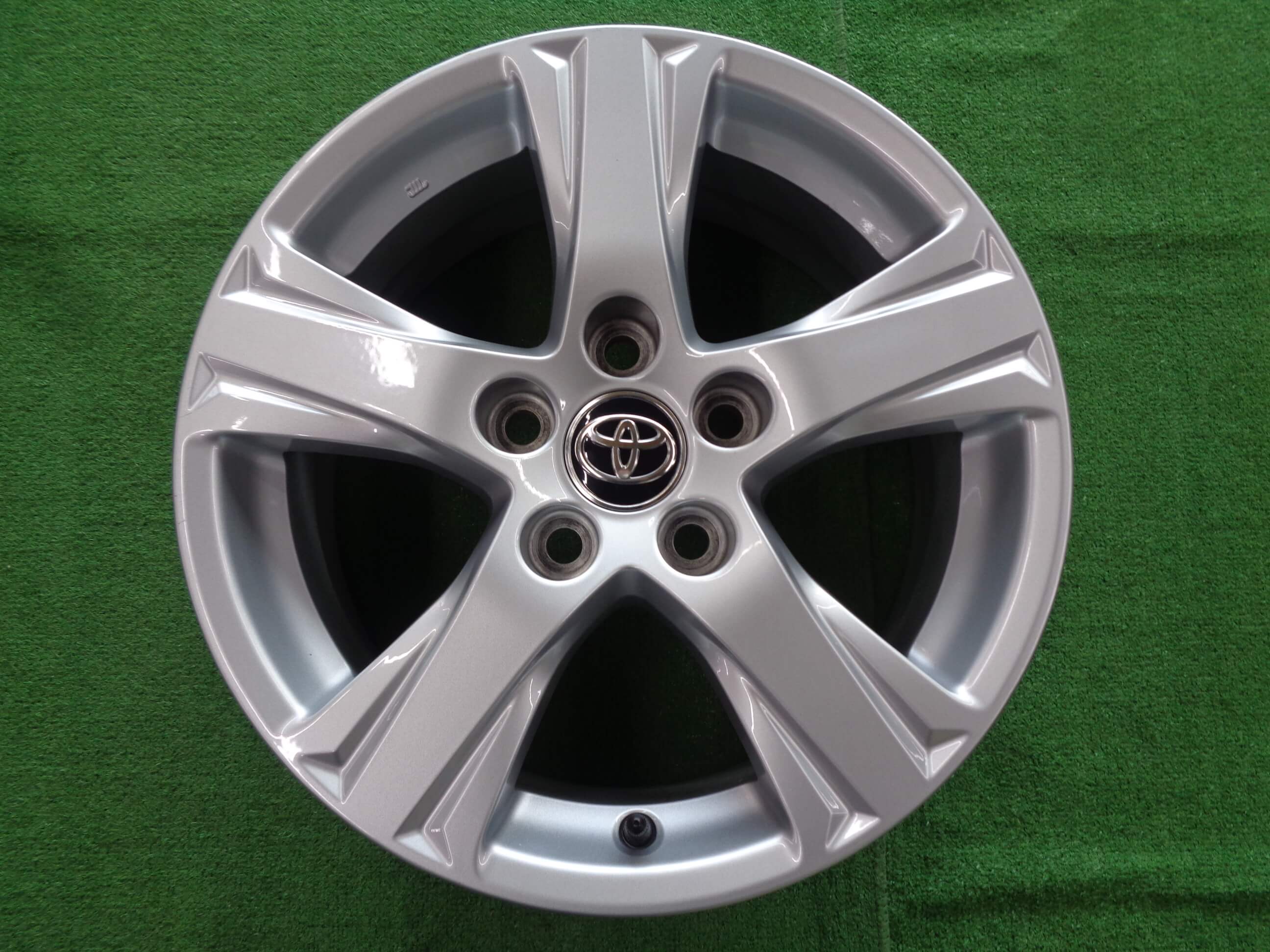 KJ　アルファード　純正タイヤホイールセット　　送料込　30後期 40系アルファード Z 純正アルミホイールセット 18インチ 60,000