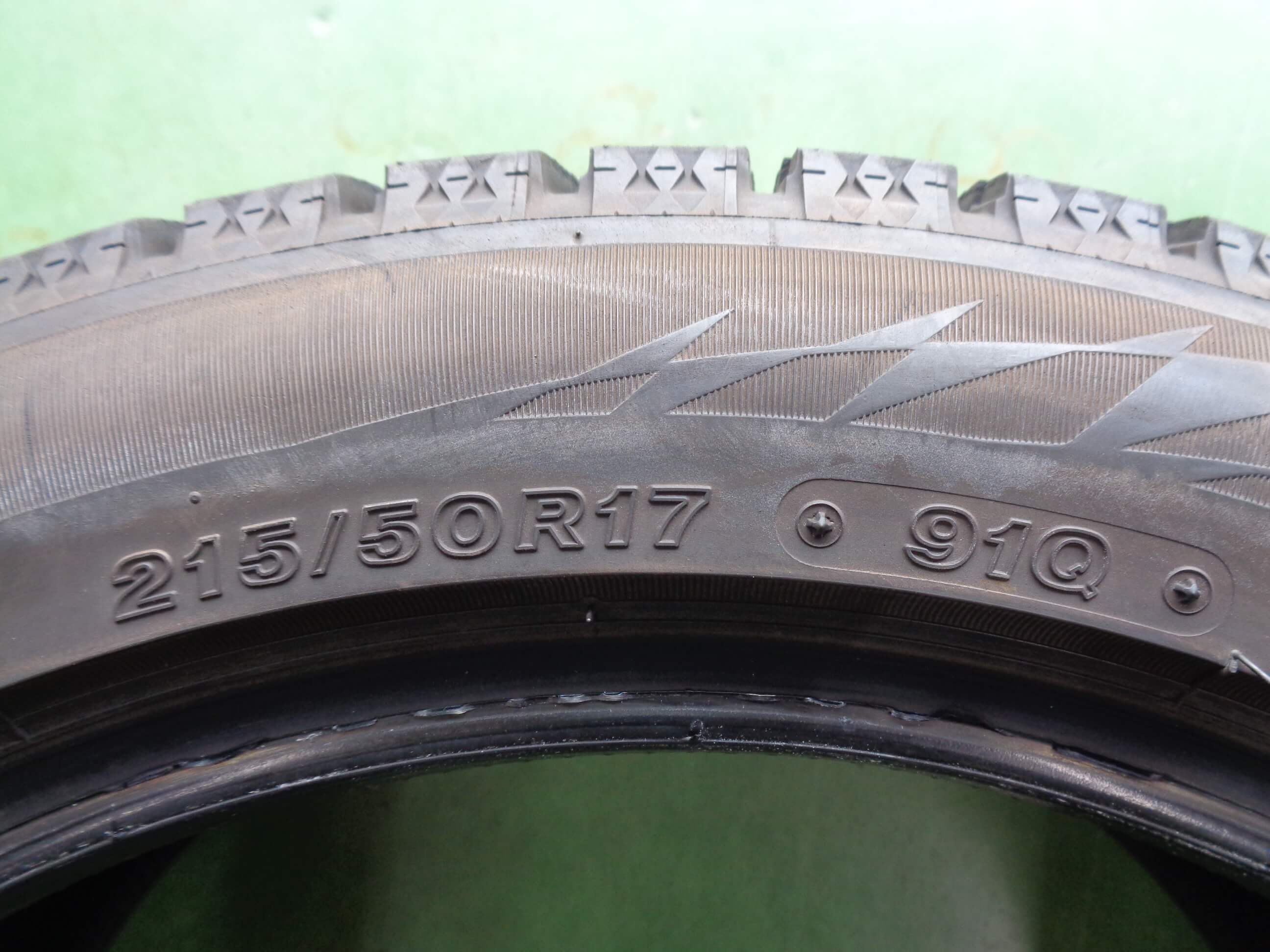 ブリヂストン ブリザックVRX2