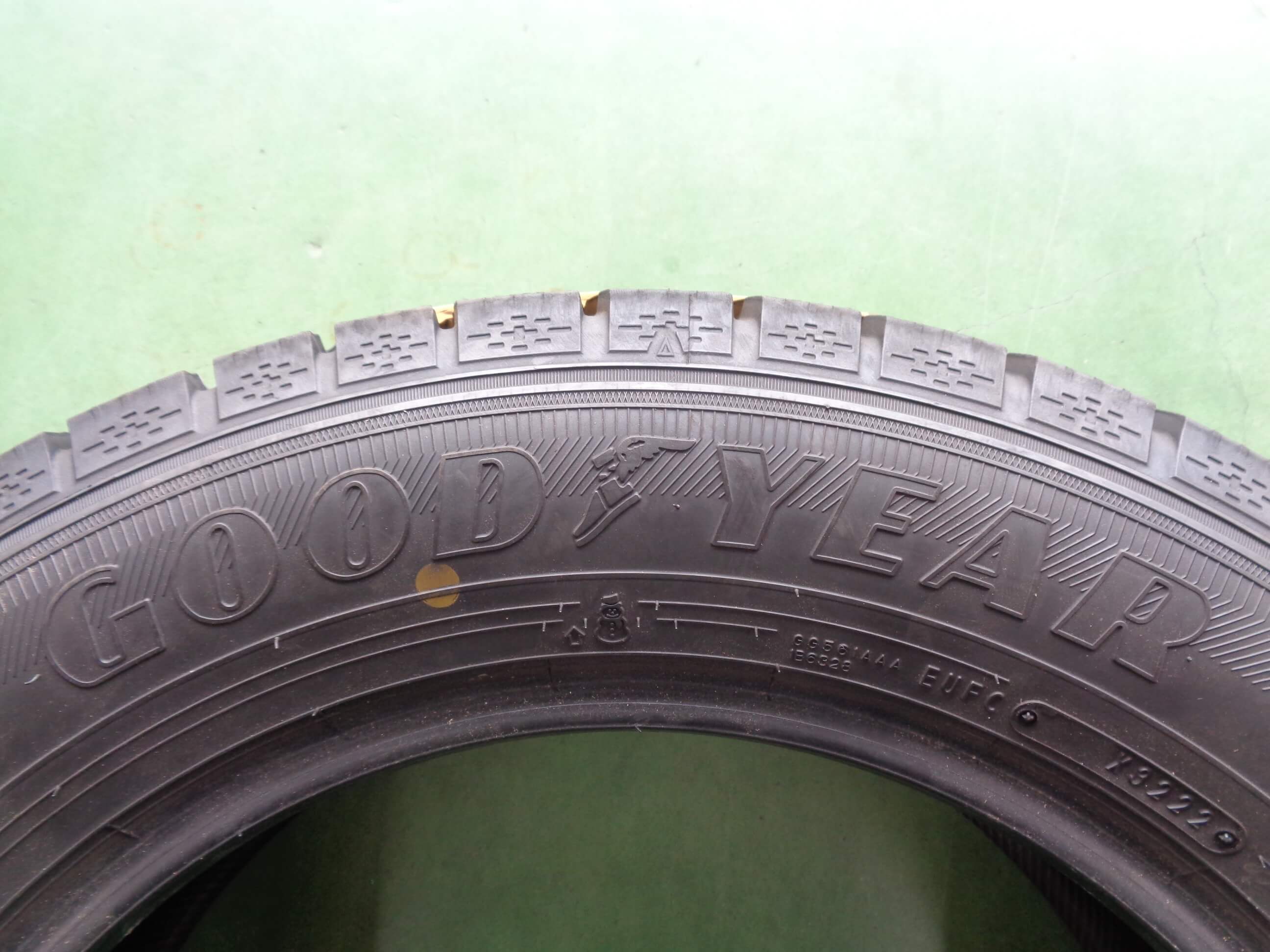 グッドイヤーアイスナビ7.225/60R17.23年製．9分山．4本　セット． グッドイヤーアイスナビ7.225/60R17.23年製．9分山．4本 セット