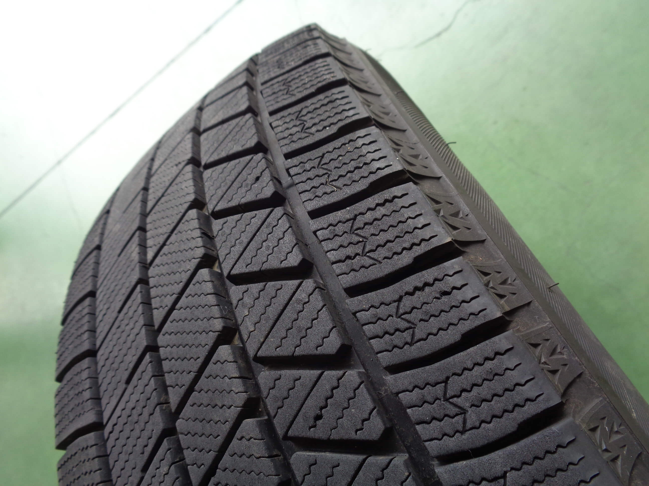 アルファード30系 VRX2 ブリジストン 楽天市場】アルファード vrx2の通販