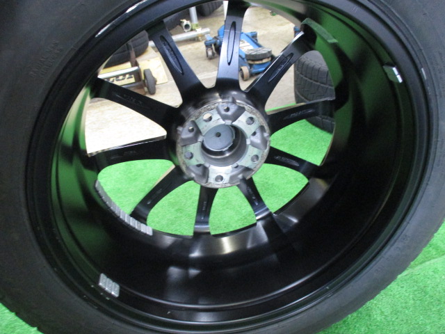 マルカ シュナイダー スタッグ ピレリ アイスアシンメトリコ